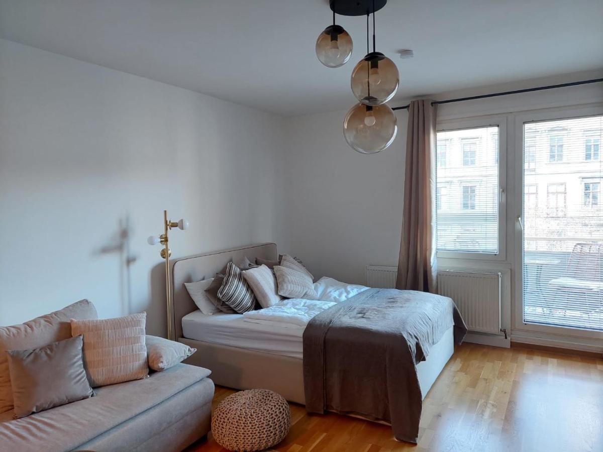 Balcony Apartment, 5 Min Walk To First District Βιέννη Εξωτερικό φωτογραφία